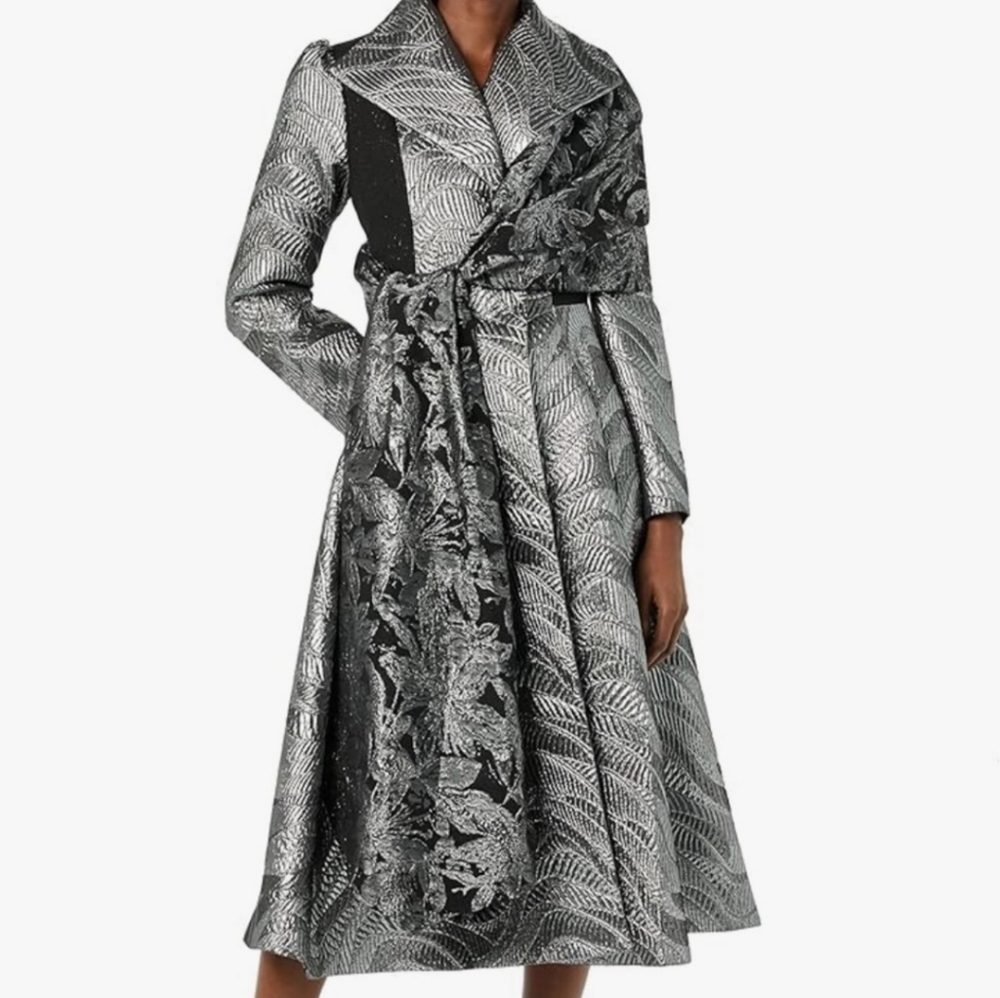 Making the Cut Season 3 Ep 3 Winning Look Jeanette's Metallic Jacquard Coat Sz S